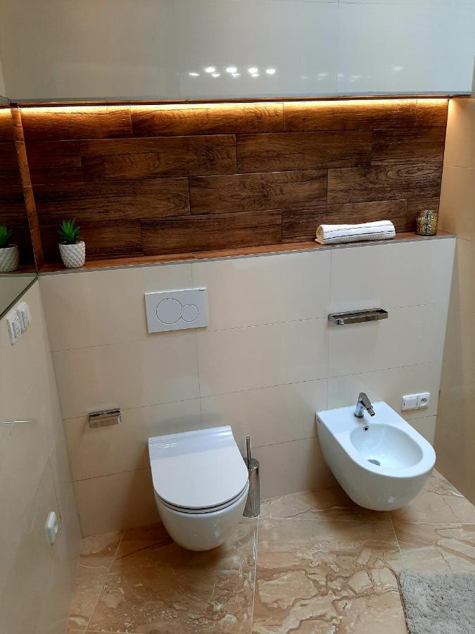Nobless Apartments Holedna ברנו מראה חיצוני תמונה