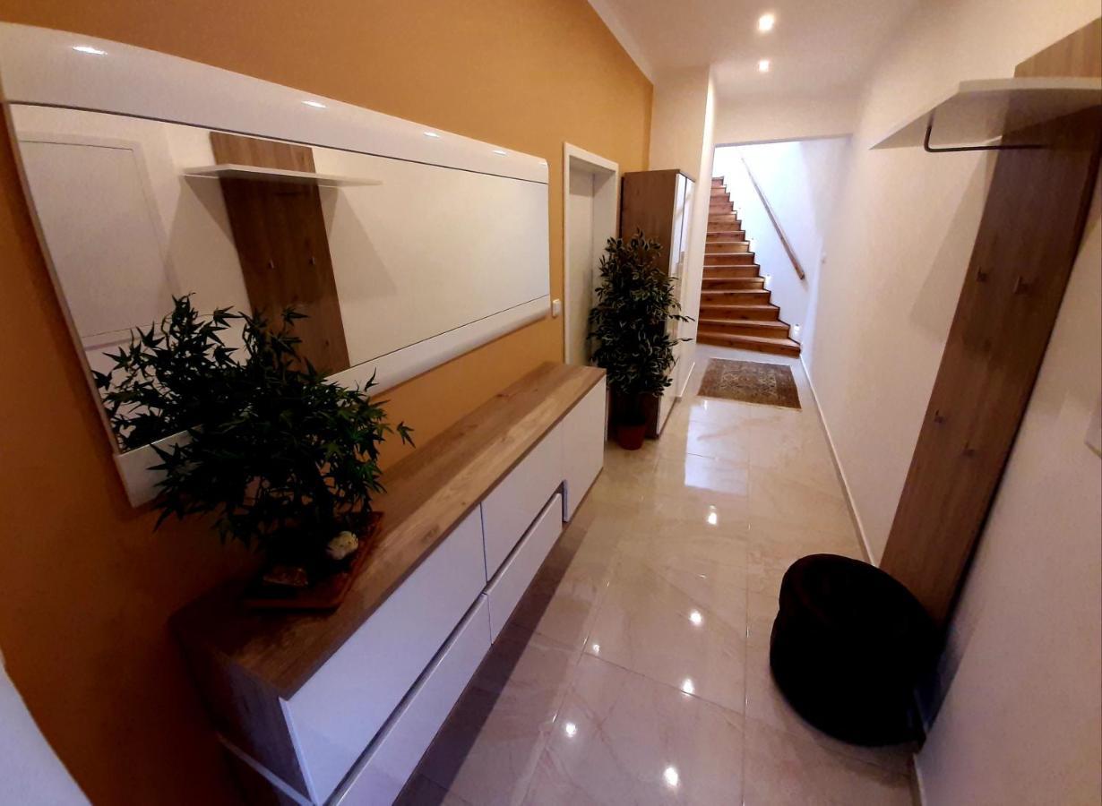 Nobless Apartments Holedna ברנו מראה חיצוני תמונה